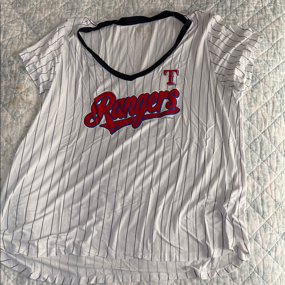 Rangers Women's White and Black Striped Short Sleeve Tee
